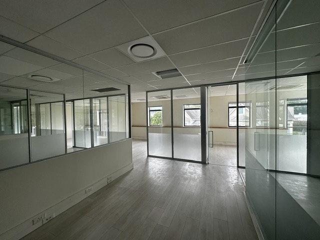 To Let Commercial Property for Rent in Newlands Western Cape